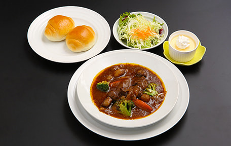 画像：白老ビーフシチュー